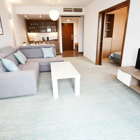 Aparthotel Baltic Plaza *