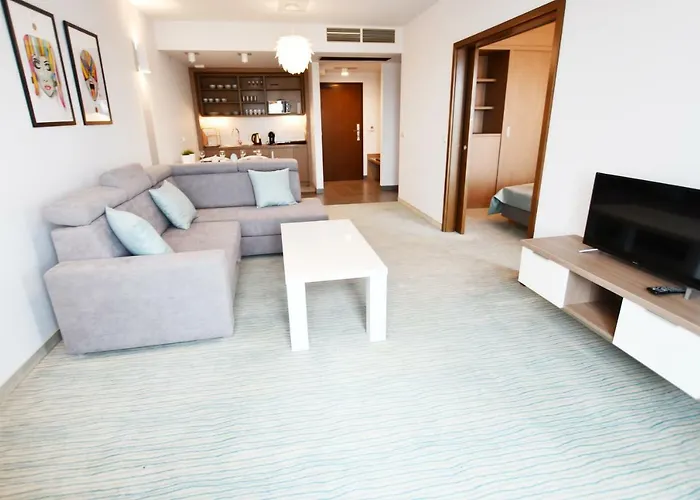 Hotel Baltic Plaza *